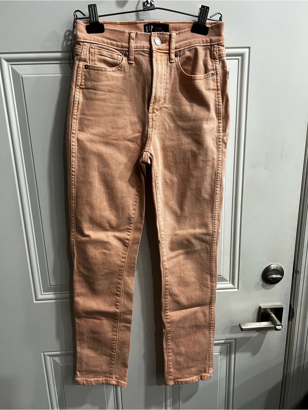 GAP Women’s Straight Leg Jeans in Peach